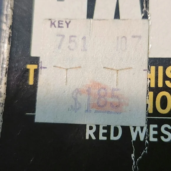 2 books: ELVIS What Happened? and Elvis & Me - Picture 10 of 11